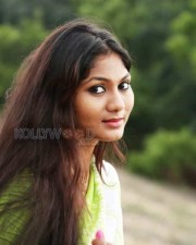 Actress Shruthi Reddy Photoshoot Pictures