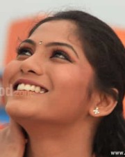 Actress Shruthi Reddy Sexy Photos