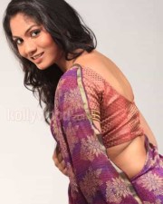 Actress Shruthi Sexy Photos