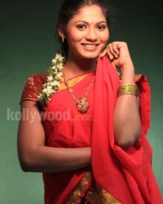 Actress Shruthi Sexy Photos