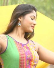 Actress Shruti Reddy New Photoshoot Pictures