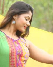 Actress Shruti Reddy New Photoshoot Pictures