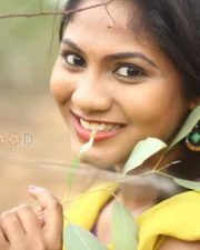 Actress Shruti Reddy New Photoshoot Pictures