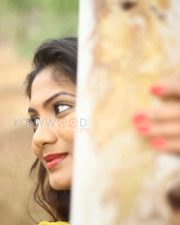 Actress Shruti Reddy New Photoshoot Pictures