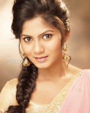 Actress Shruti Reddy Photoshoot Pictures
