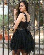 Actress Simrat Kaur Interview Pictures 18