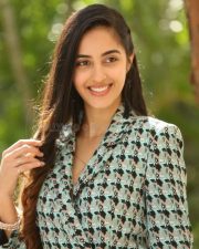 Actress Simrat Kaur Randhawa At Dirty Hari Movie Press Meet Pictures 13