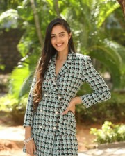 Actress Simrat Kaur Randhawa At Dirty Hari Movie Press Meet Pictures