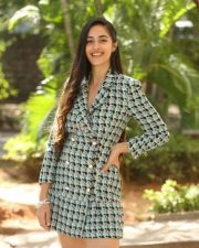 Actress Simrat Kaur Randhawa At Dirty Hari Movie Press Meet Pictures 32