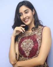 Actress Simrath Kaur Photos
