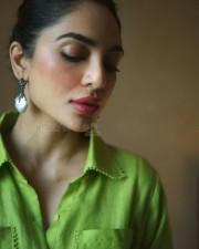 Actress Sobhita Dhulipala Closeup Shots in a Green Shirt Photos 01