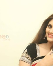 Surbhi 55 Actress Surabhi In Red Saree Pictures