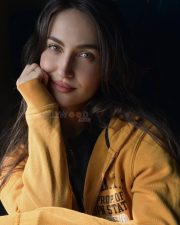 Actress and Dancer Elli Avrram in a Mustard Yellow Zip Up Hoodie Photos 02 Actress and Dancer Elli Avrram in a Mustard Yellow Zip Up Hoodie Photos 02
