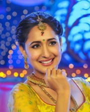 Pragya Jaiswal 40 Akilandakodi Brahmandanayagan Movie Heroine Pragya Jaiswal Photos