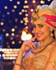 Pragya Jaiswal 39 Akilandakodi Brahmandanayagan Movie Heroine Pragya Jaiswal Photos