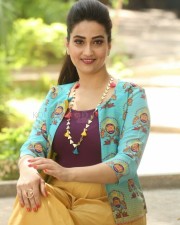 Anchor Manjusha At Monkeys Movie First Look Launch Photos