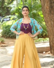 Anchor Manjusha At Monkeys Movie First Look Launch Photos
