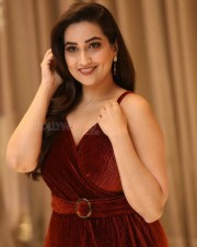 Anchor Manjusha At Beautiful Movie Pre release Event Photos