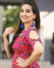 Anchor Manjusha At Chanakya Trailer Launch Photos
