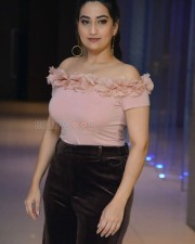 Anchor Manjusha At Disco Raja Success Meet Pictures