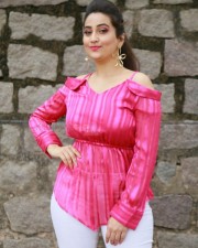 Anchor Manjusha At First Rank Raju Press Meet Stills