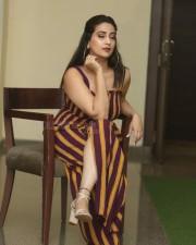 Anchor Manjusha At Gaddalakonda Ganesh Success Meet Pictures