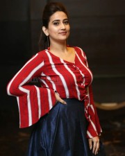 Anchor Manjusha At Majili Success Celebrations Photos