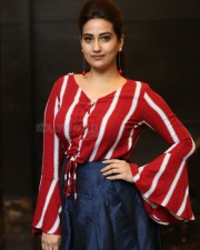 Anchor Manjusha At Majili Success Celebrations Photos