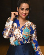 Anchor Manjusha At Meeku Maathrame Cheptha Pre release Event Photos