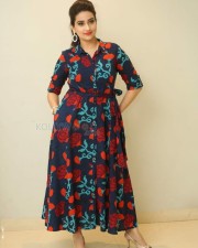 Anchor Manjusha At Next Enti Trailer Launch Photos