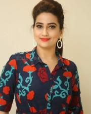 Anchor Manjusha At Next Enti Trailer Launch Photos