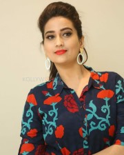 Anchor Manjusha At Next Enti Trailer Launch Photos