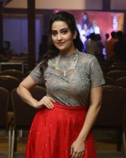 Anchor Manjusha At Oorantha Anukuntunnaru Pre release Event Photos