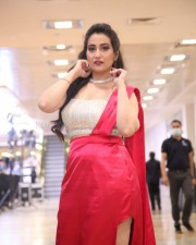 Anchor Manjusha At SIIMA Awards 2021 Pics 11