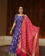 Anchor Manjusha At Sye Raa Movie Press Meet Photos