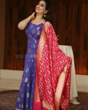 Anchor Manjusha At Sye Raa Movie Press Meet Photos