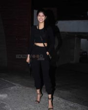 Anjini Dhawan Spotted In Bandra Pictures