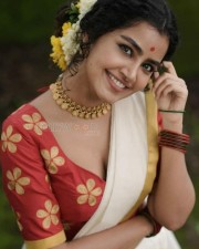 Anupama Parameswaran Hot Onam Celebration Pictures