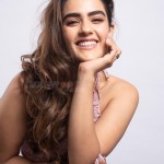 Kavya Thapar 39 svg%3E