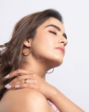 Beautiful Actress Kavya Thapar Photoshoot Stills