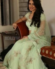 Beautiful Actress Pragya Jaiswal New Photos