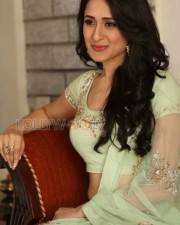 Beautiful Actress Pragya Jaiswal New Photos