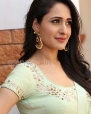 Beautiful Actress Pragya Jaiswal New Photos