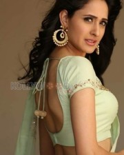 Pragya Jaiswal 30 Beautiful Actress Pragya Jaiswal New Photos