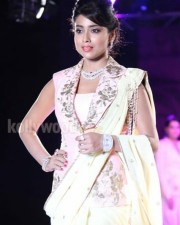 Beautiful Actress Shriya Saran Pictures
