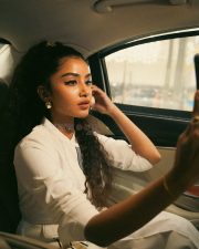 Beautiful Anupama Parameswaran in a White Dress Photoshoot Pictures 08