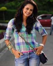 Beautiful Shanvi Pictures