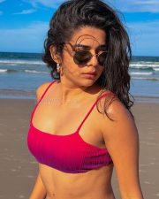 Bhooth Bangla Actress Mithila Palkar Australia Bikini Photos 02
