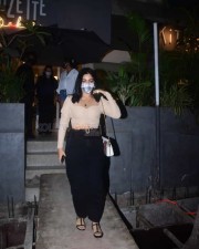 Bhumi Pendekar Spotted In Bandra Photos