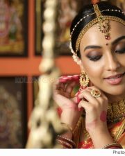 Bollywood Actress Amrin Qureshi Dabboo Ratnani Photoshoot Stills